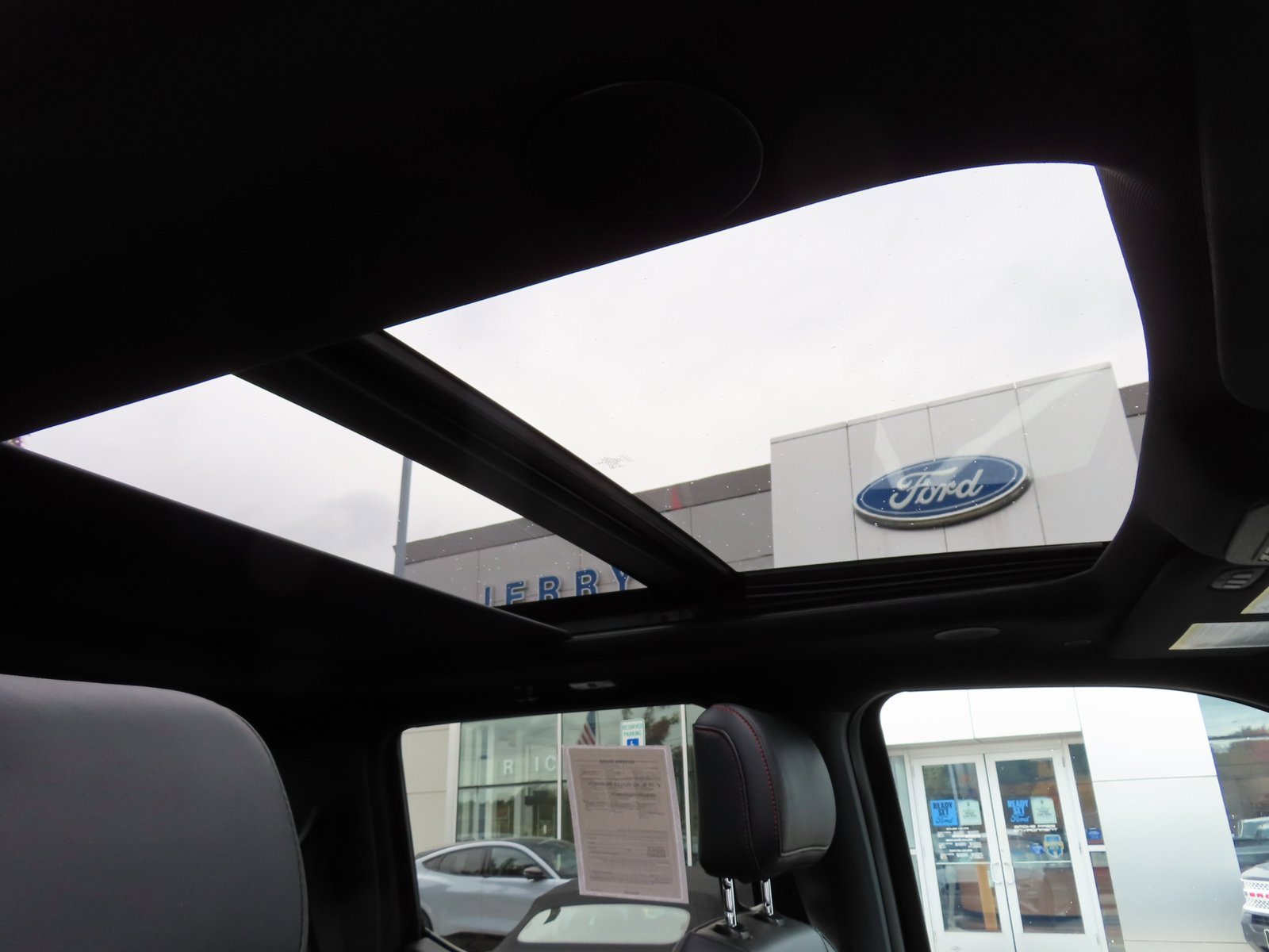 Used 2025 Ford F150 Raptor image 43