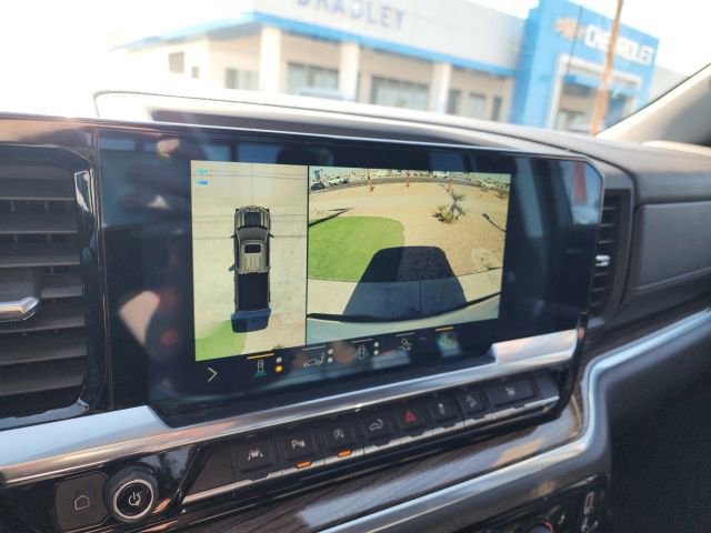 Used 2022 Chevrolet Silverado 1500 LT Trail Boss w/ LT Trail Boss Premium Package image 34