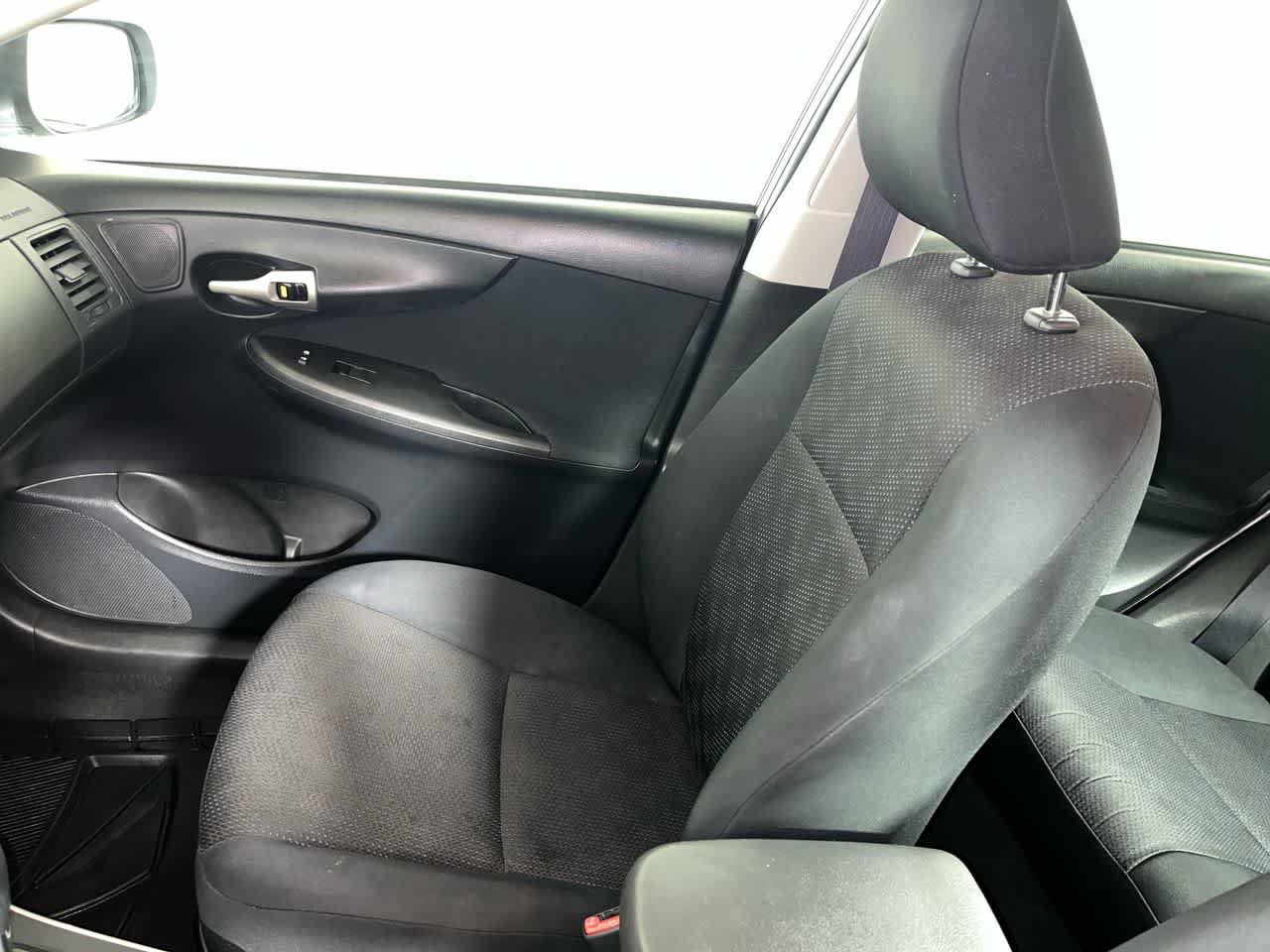 Used 2009 Toyota Corolla S FWD image 25