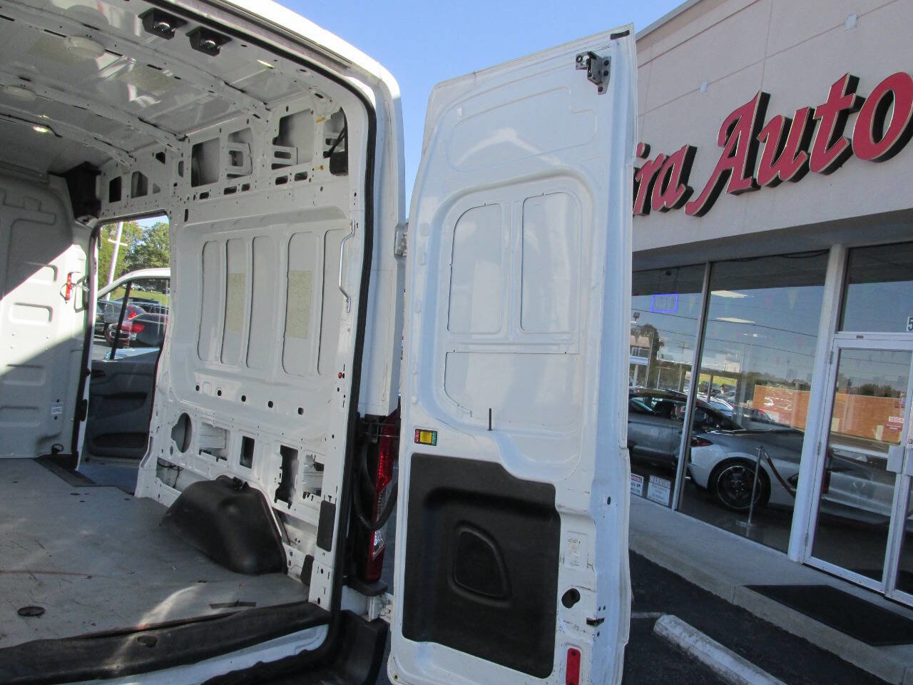 Used 2017 Ford Transit 350 148 High Roof image 36
