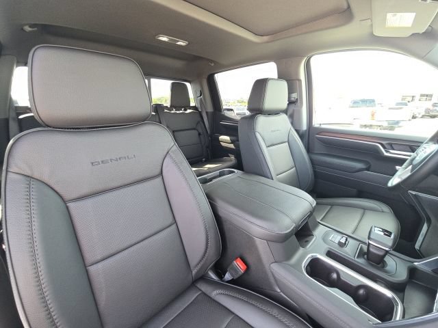 Used 2026 GMC Sierra 1500 Denali w/ Technology Package AWD/4WD image 21