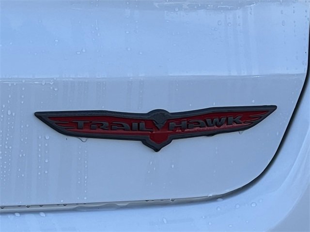 New 2026 Jeep Compass Trailhawk w/ Sun, Sound & Navigation Group image 7