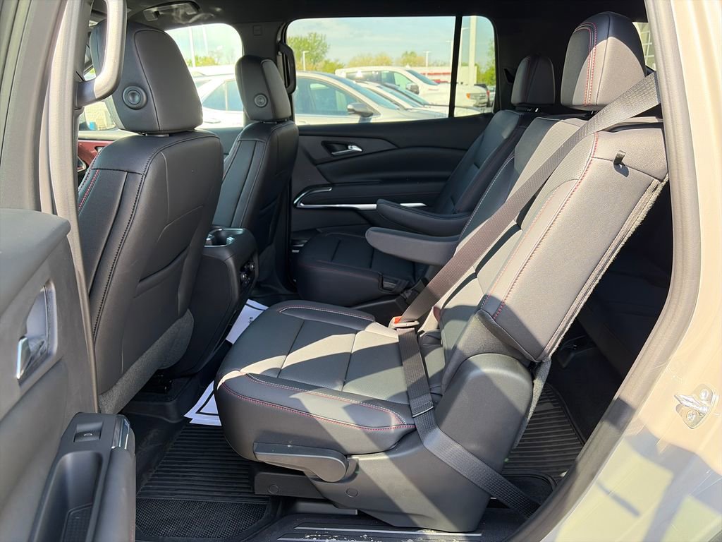 New 2026 Chevrolet Traverse Z71 w/ Enhanced Driving Package AWD/4WD image 25