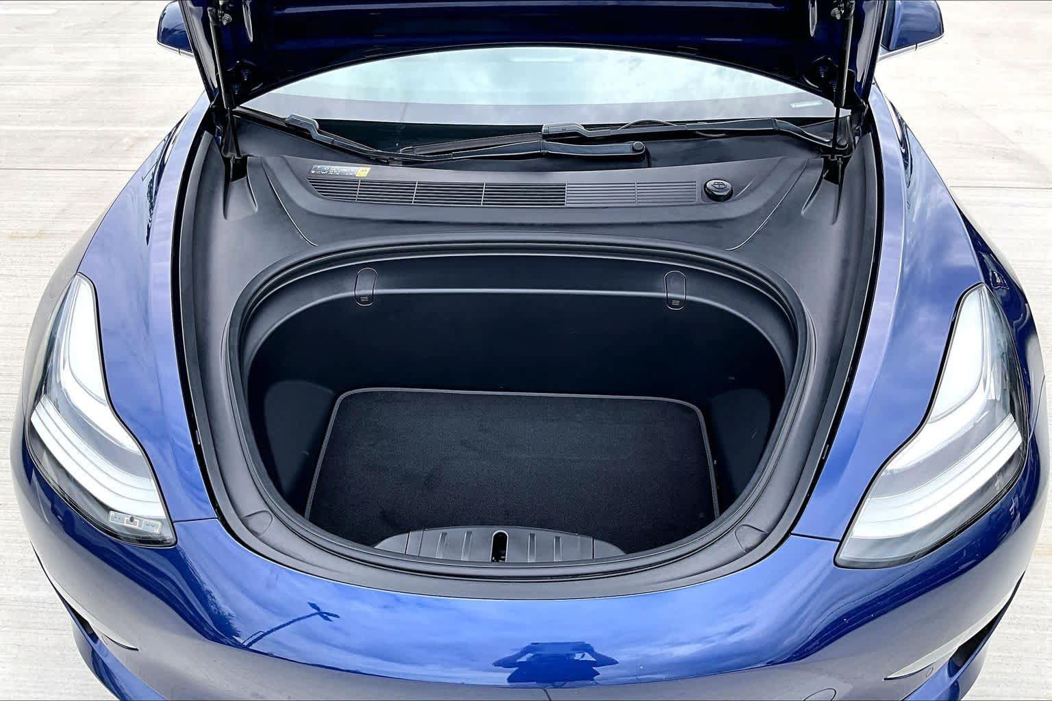 Used 2018 Tesla Model 3 Long Range RWD image 27