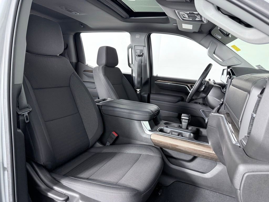 Used 2025 Chevrolet Silverado 1500 RST w/ Convenience Package II image 11