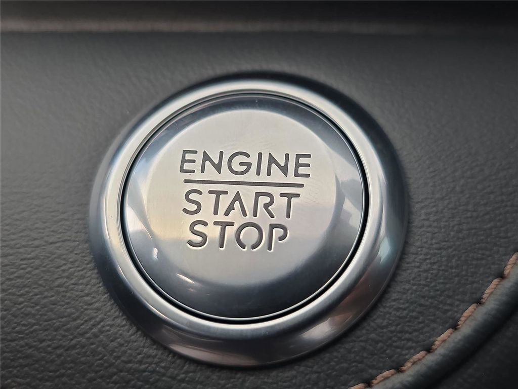 New 2026 Lincoln Nautilus Premier w/ Equipment Group 102A AWD/4WD image 19