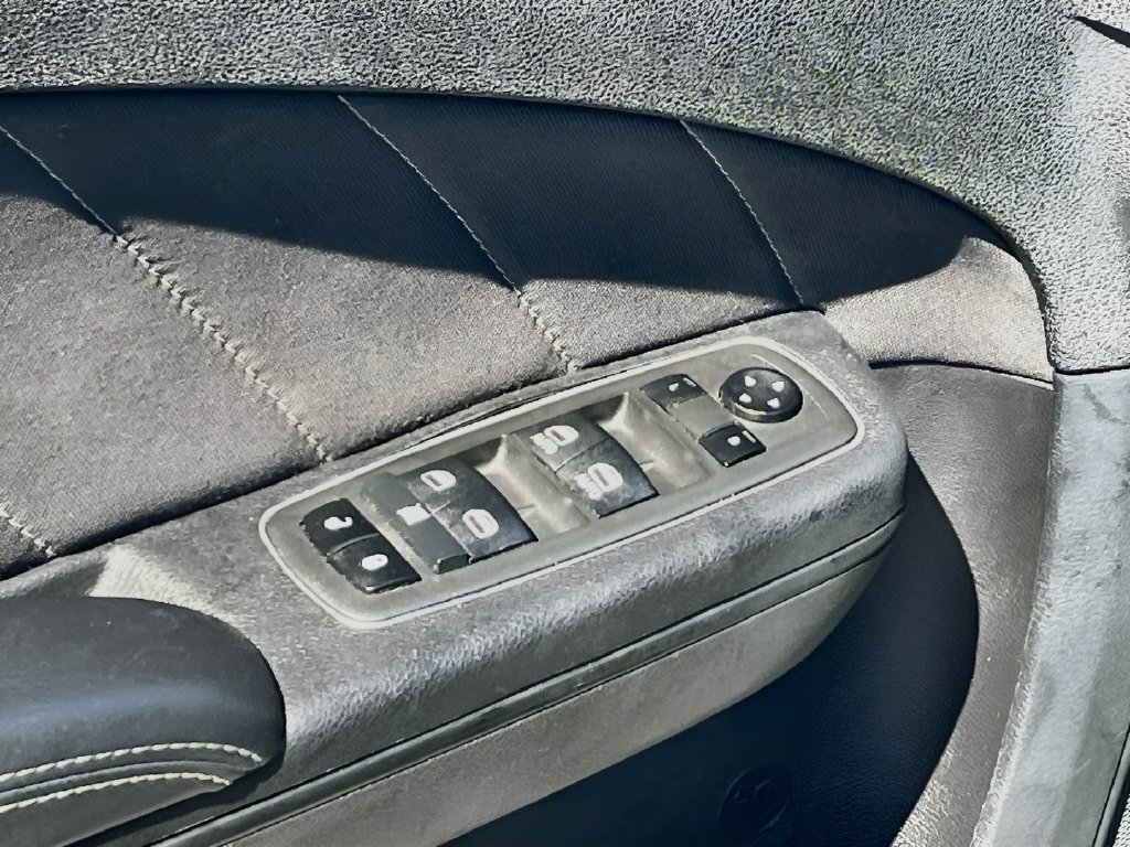 Used 2022 Dodge Charger R/T w/ Navigation & Travel Group RWD image 18