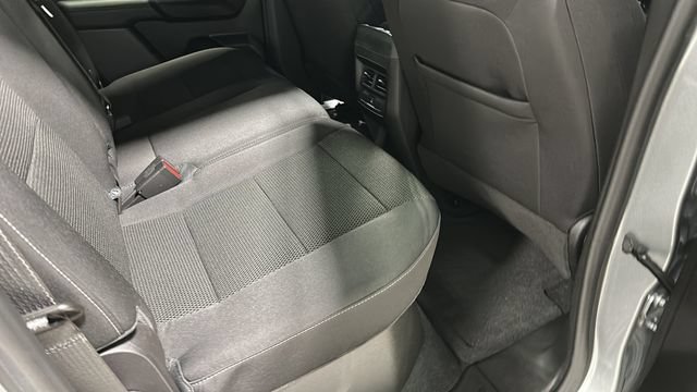 Used 2023 Chevrolet Colorado LT AWD/4WD image 29