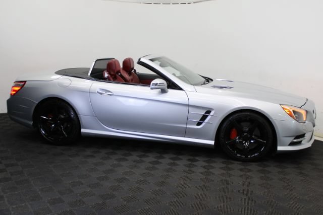 Used 2013 Mercedes-Benz SL 550 image 12