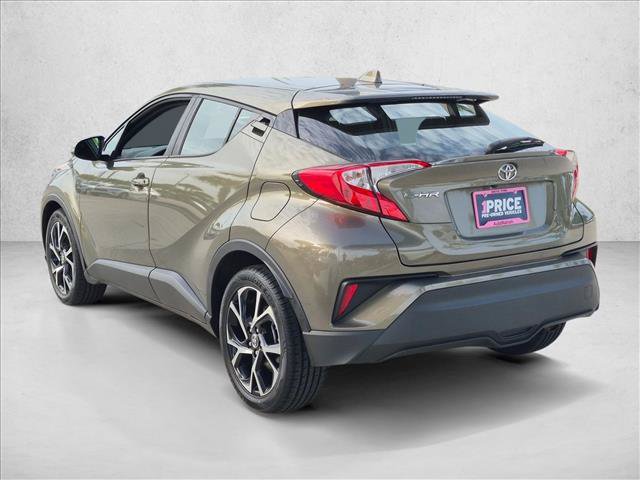 Used 2021 Toyota C-HR XLE FWD image 7
