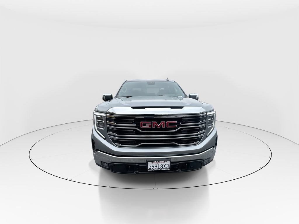 Used 2024 GMC Sierra 1500 SLT AWD/4WD image 3
