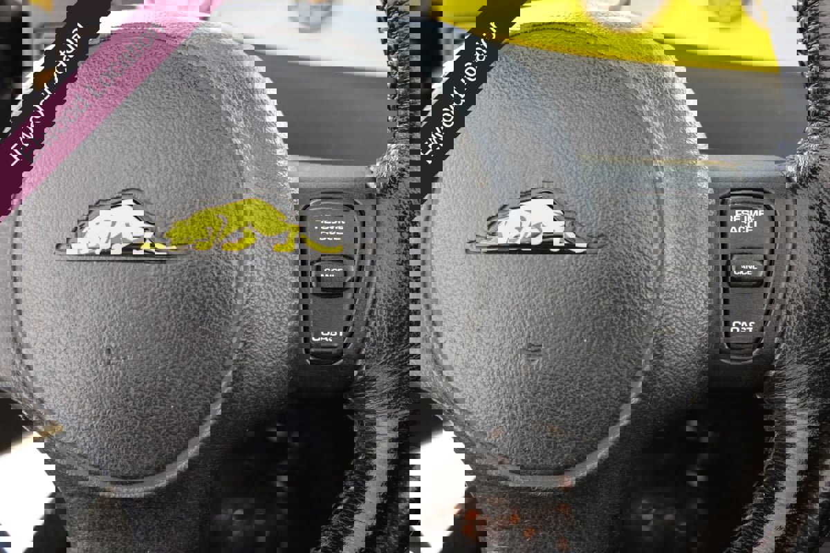 Used 2000 Plymouth Prowler image 18