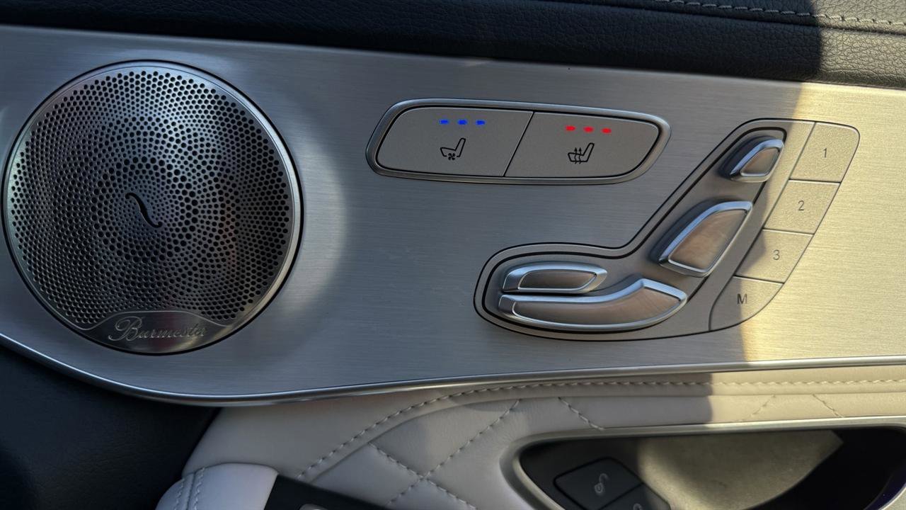 Used 2021 Mercedes-Benz GLC 43 AMG 4MATIC image 29