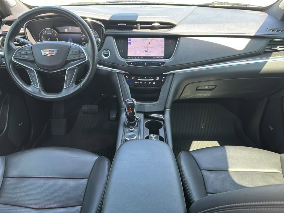 Used 2020 Cadillac XT5 Premium Luxury w/ LPO, Floor Liner Package image 21