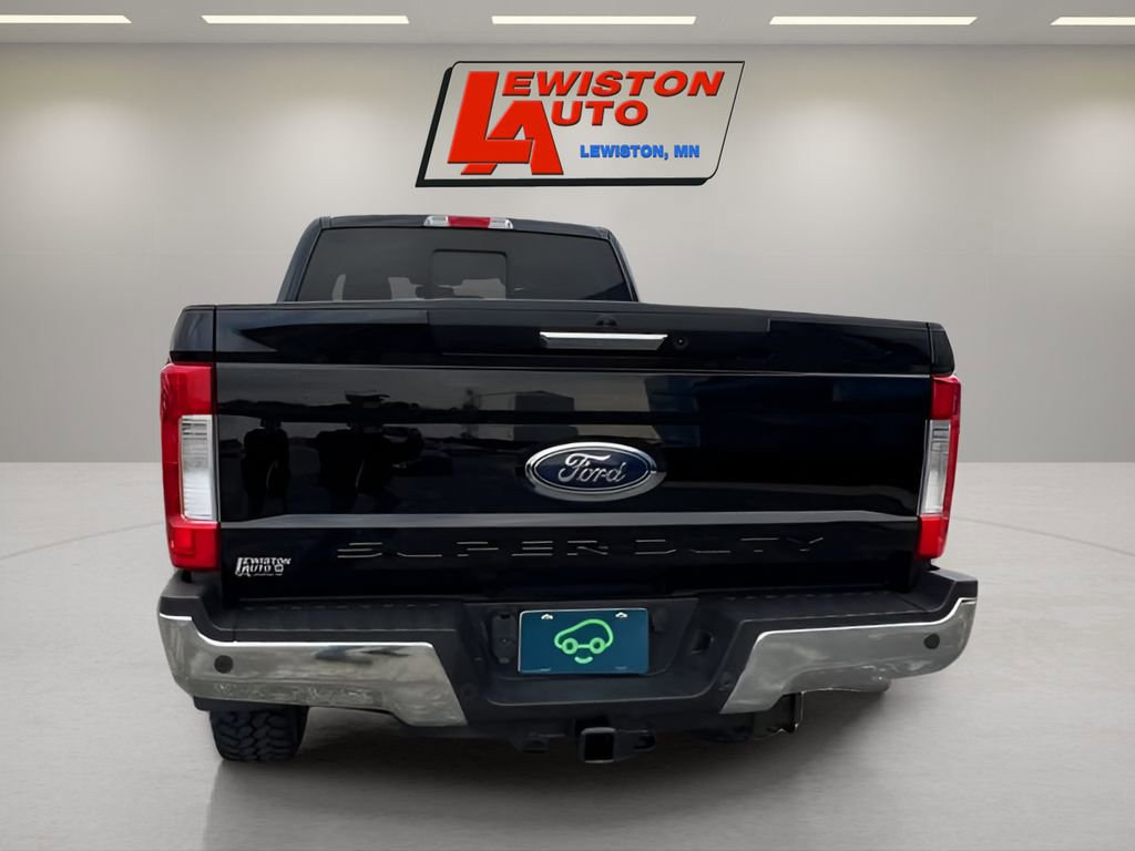 Used 2017 Ford F350 Lariat w/ Chrome Package image 7
