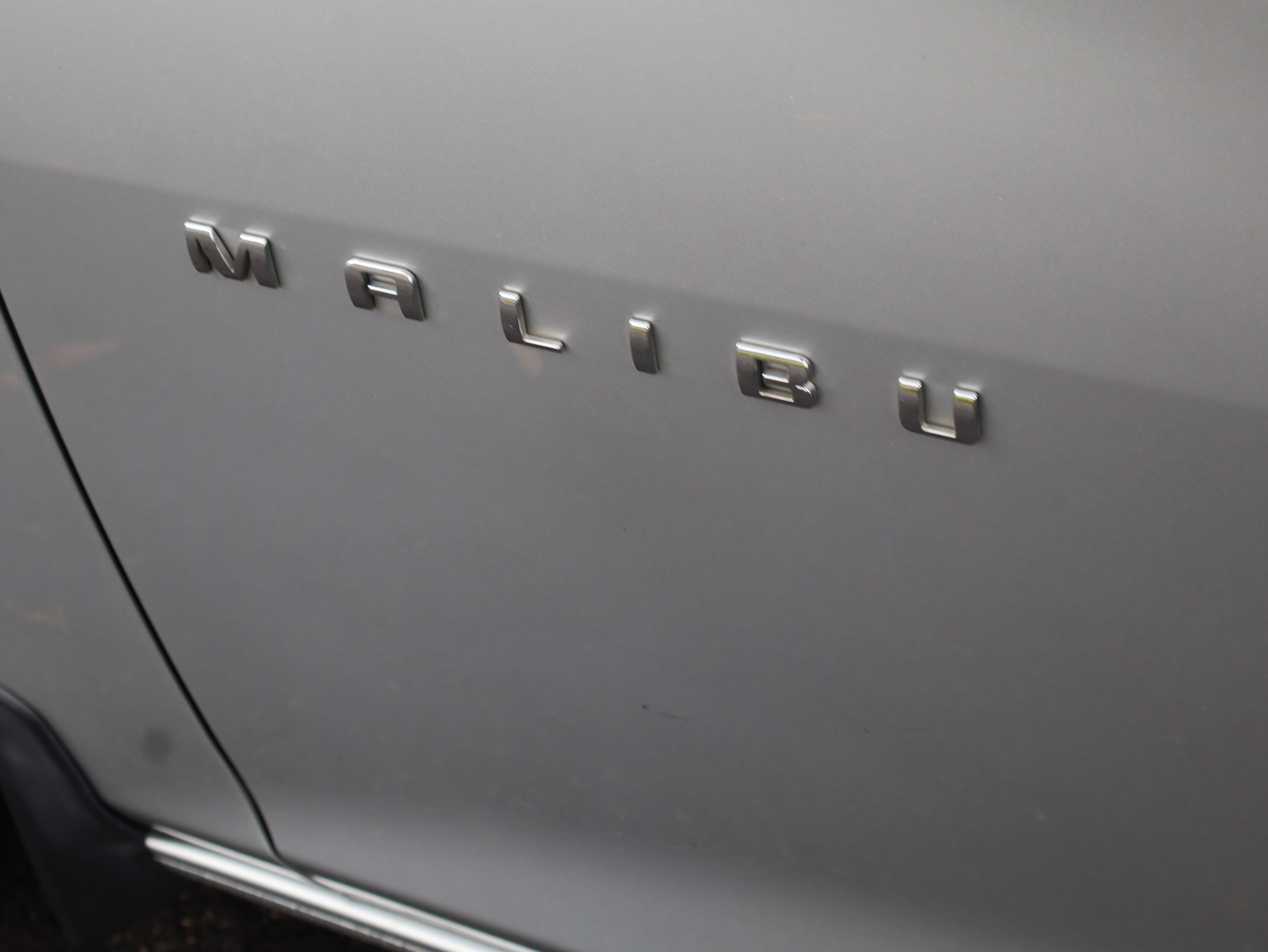 Used 2016 Chevrolet Malibu LT image 15
