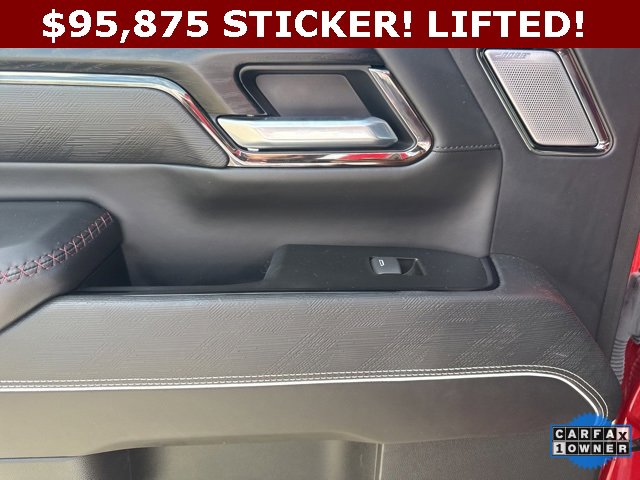 Used 2025 GMC Sierra 2500 AT4X image 44