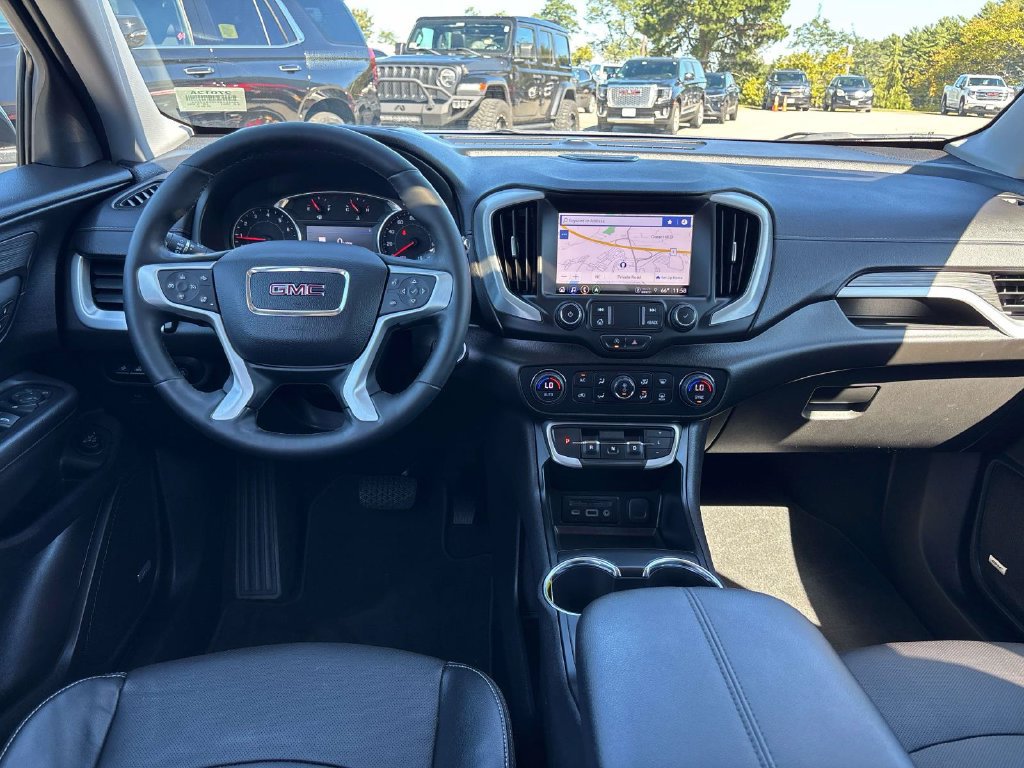 Used 2023 GMC Terrain SLT w/ Infotainment Package II AWD/4WD image 11