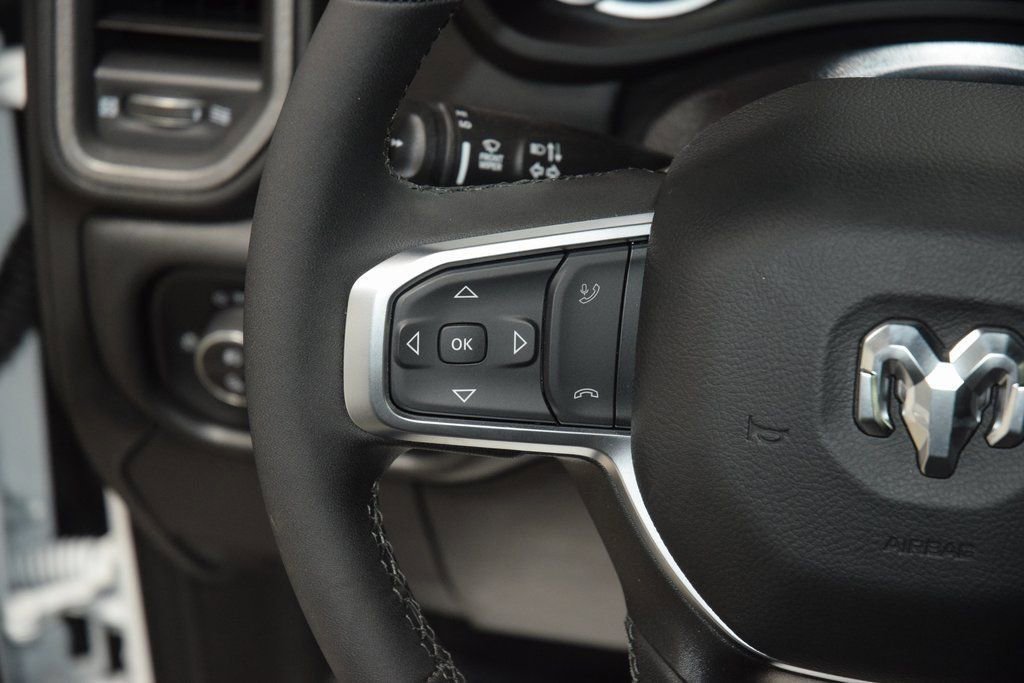 Used 2025 RAM 5500 Tradesman w/ Safety Group image 29