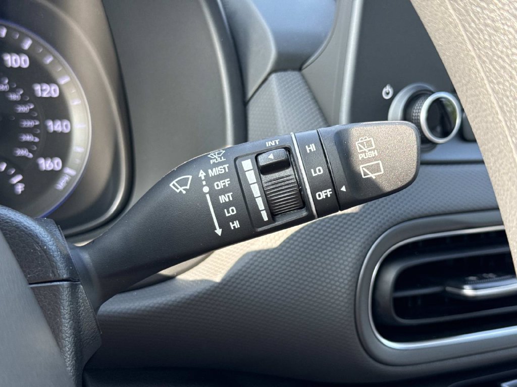 Used 2023 Hyundai Kona SEL w/ Cargo Package AWD/4WD image 12