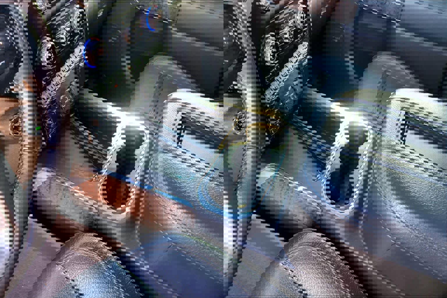 Used 2020 GMC Sierra 3500 Denali w/ Denali Ultimate Package image 16