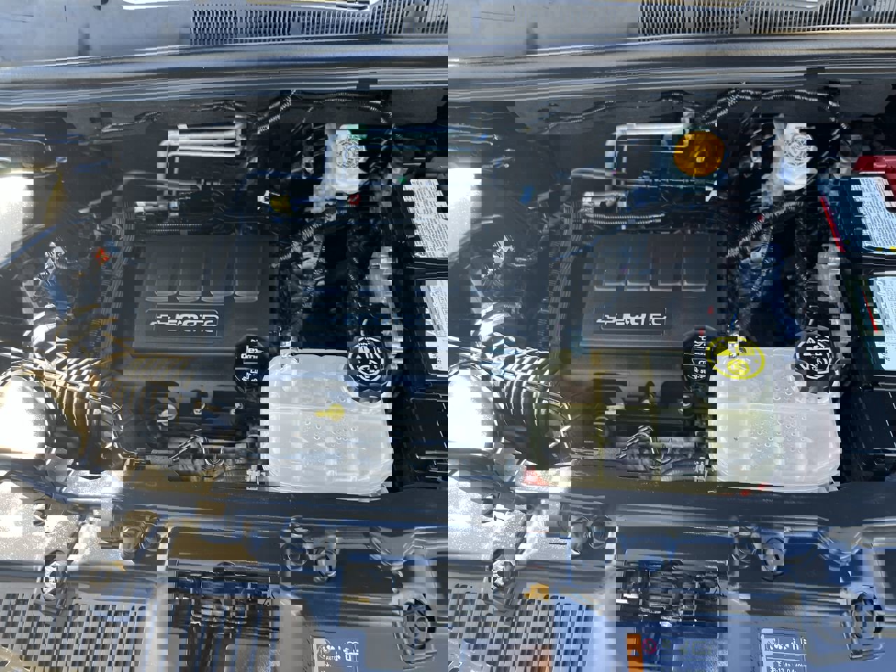 Used 2018 Chevrolet Trax LT w/ Redline Edition image 35