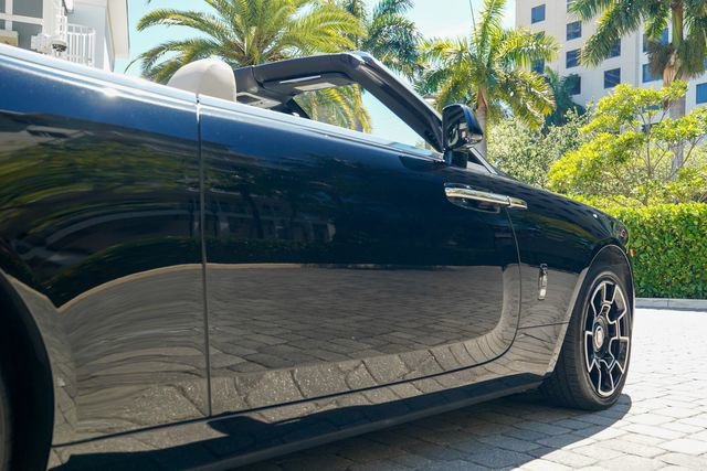 Used 2018 Rolls-Royce Dawn image 26