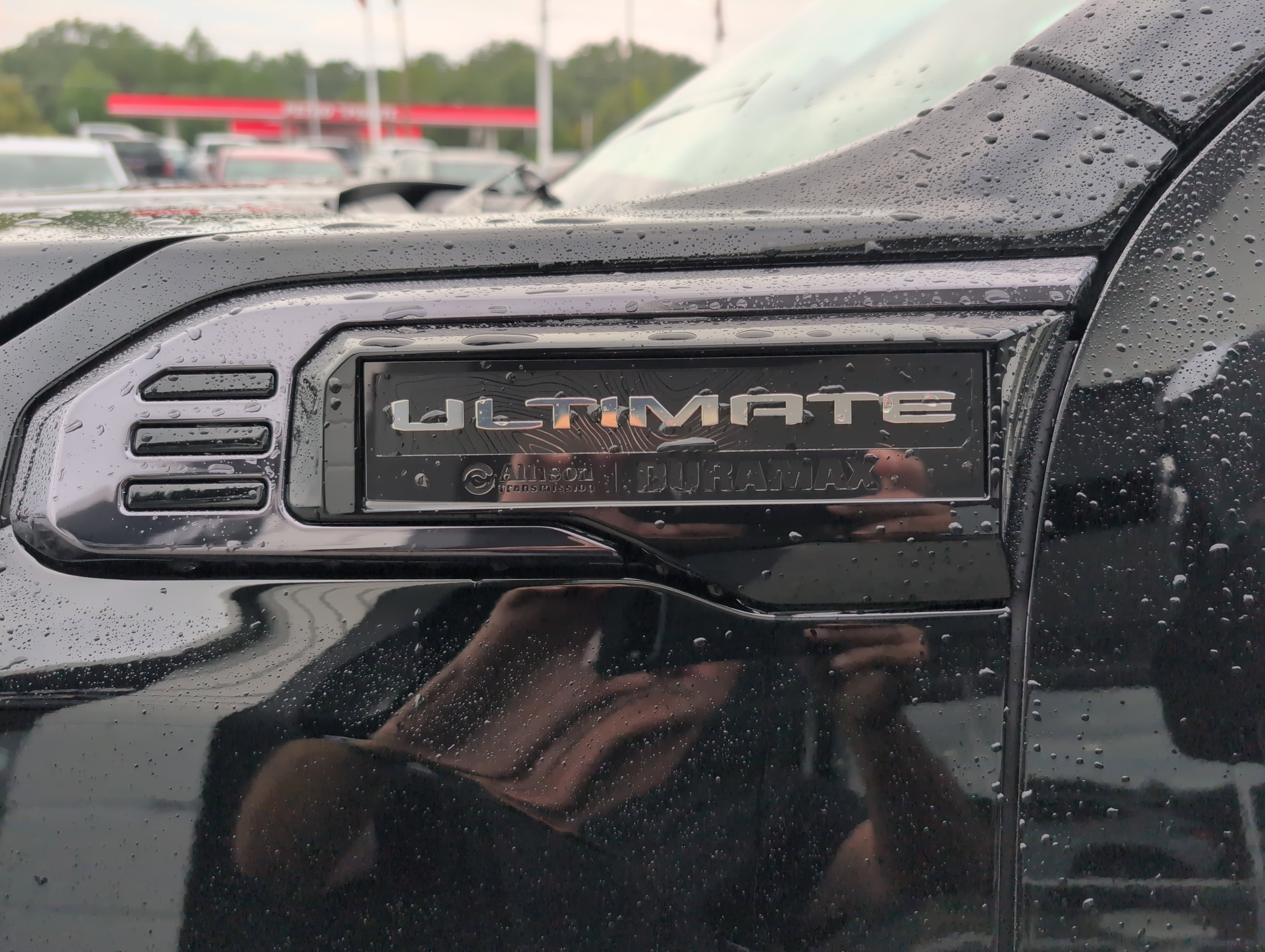 New 2026 GMC Sierra 2500 Denali Ultimate image 3