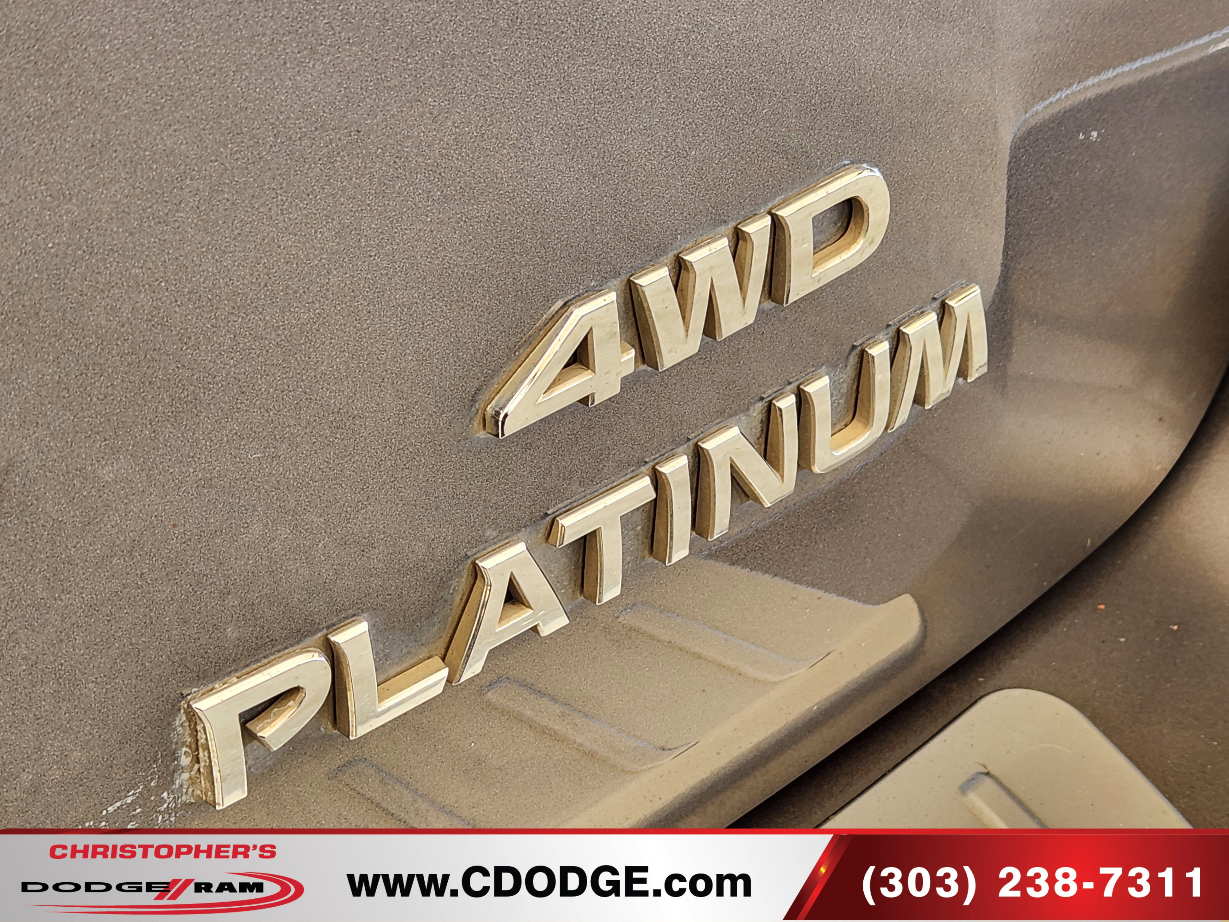 Used 2018 Nissan Pathfinder Platinum image 26