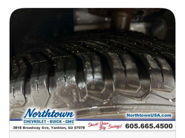 Used 2014 Ford Escape Titanium w/ Equipment Group 401A AWD/4WD image 20