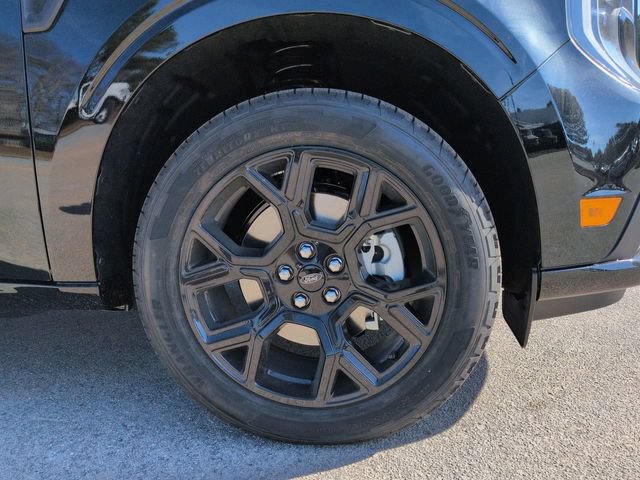 New 2026 Ford Maverick Lobo AWD/4WD image 11