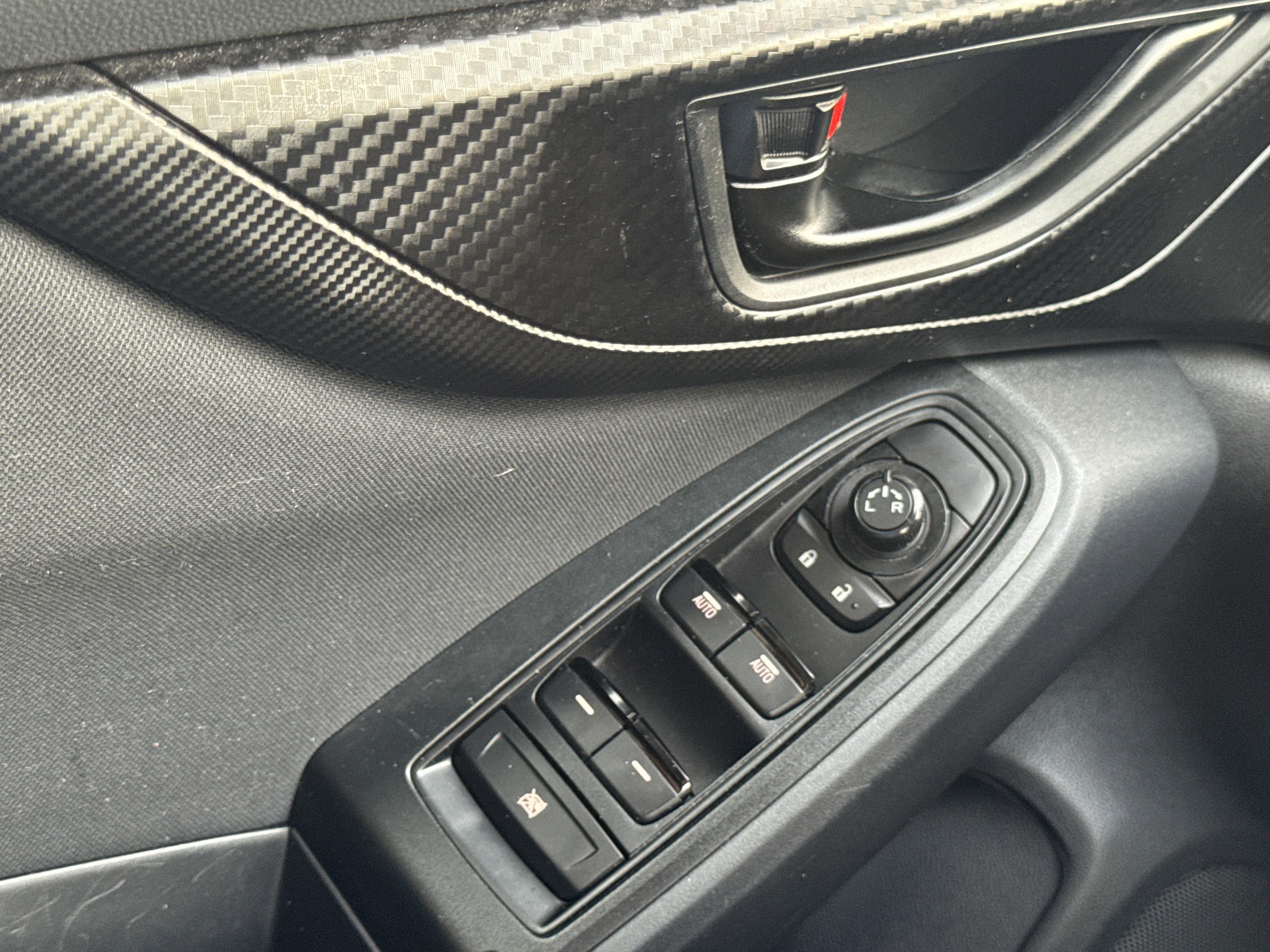 Certified 2023 Subaru Crosstrek 2.0i image 21