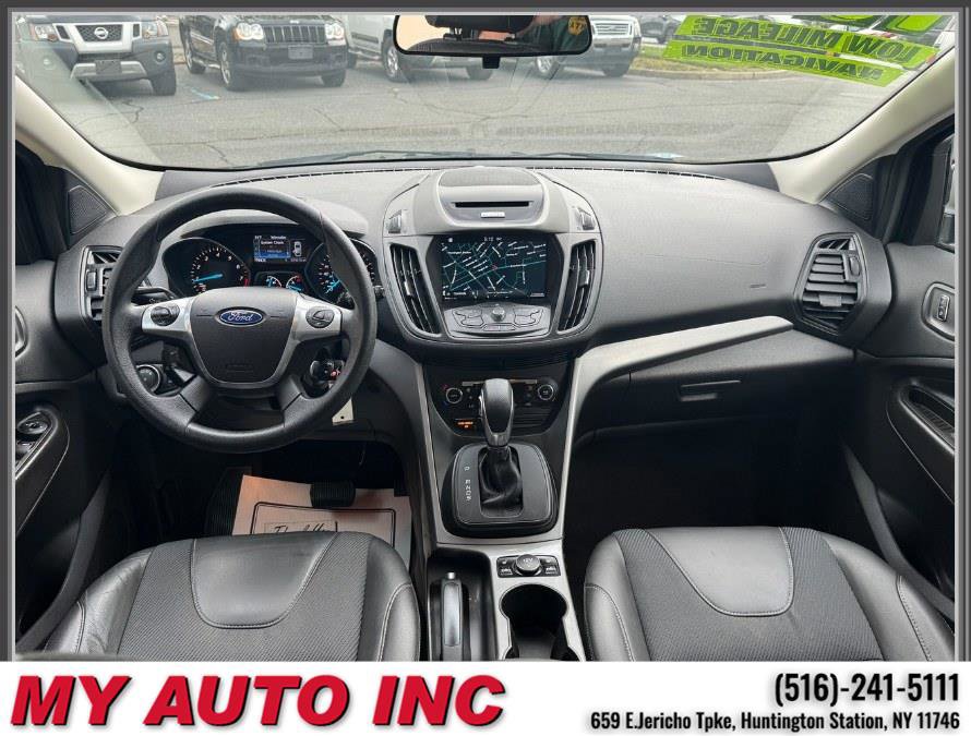 Used 2016 Ford Escape SE w/ SE Chrome Package AWD/4WD image 11