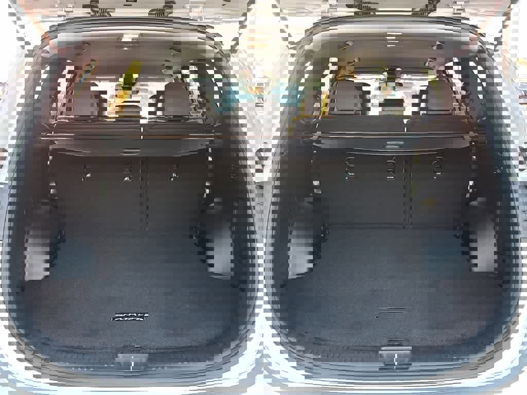 Used 2023 Hyundai Santa Fe SE w/ Cargo Package image 28