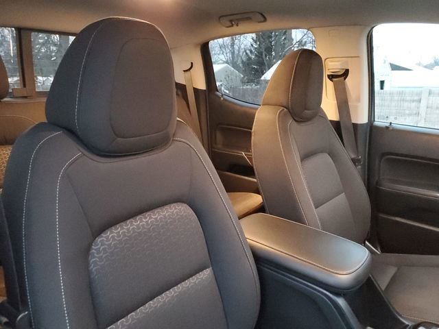 Used 2020 GMC Canyon SLE w/ Elevation Edition image 27