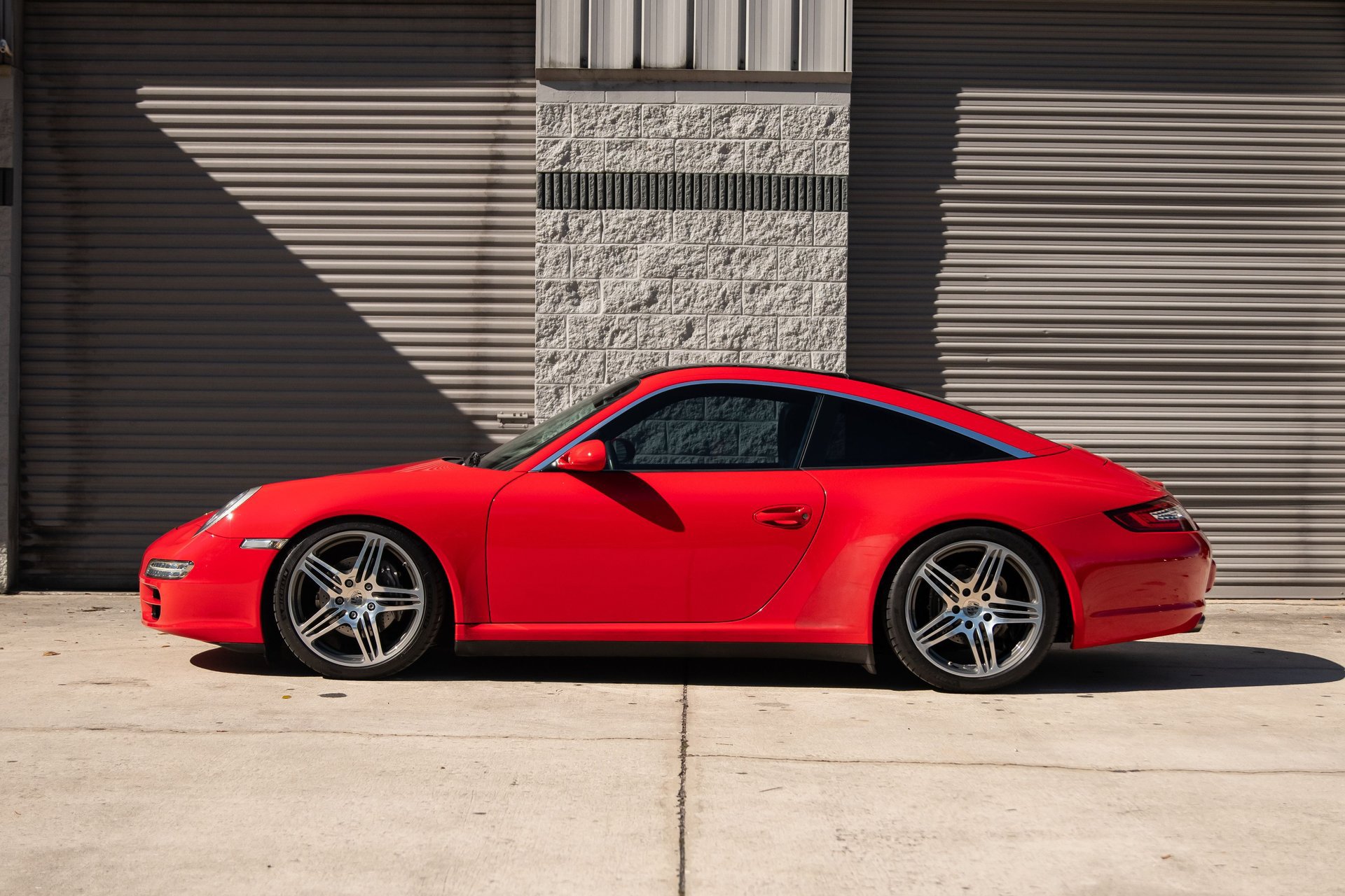 Used 2007 Porsche 911 Targa 4 AWD/4WD image 8