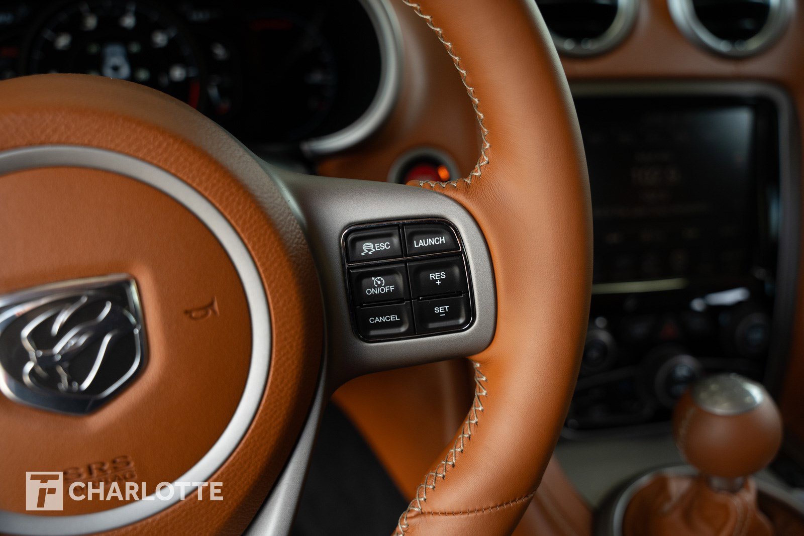 Used 2013 SRT Viper GTS w/ GTS Laguna Interior Pkg image 25