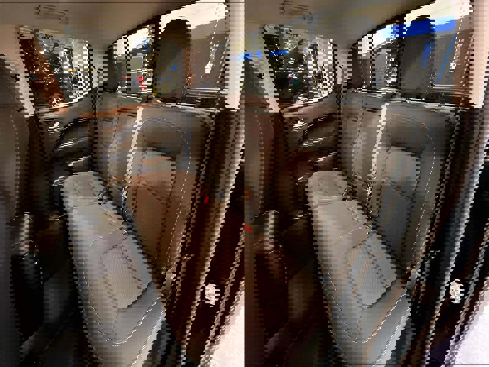 Used 2021 Chevrolet Colorado LT w/ LT Convenience Package image 15