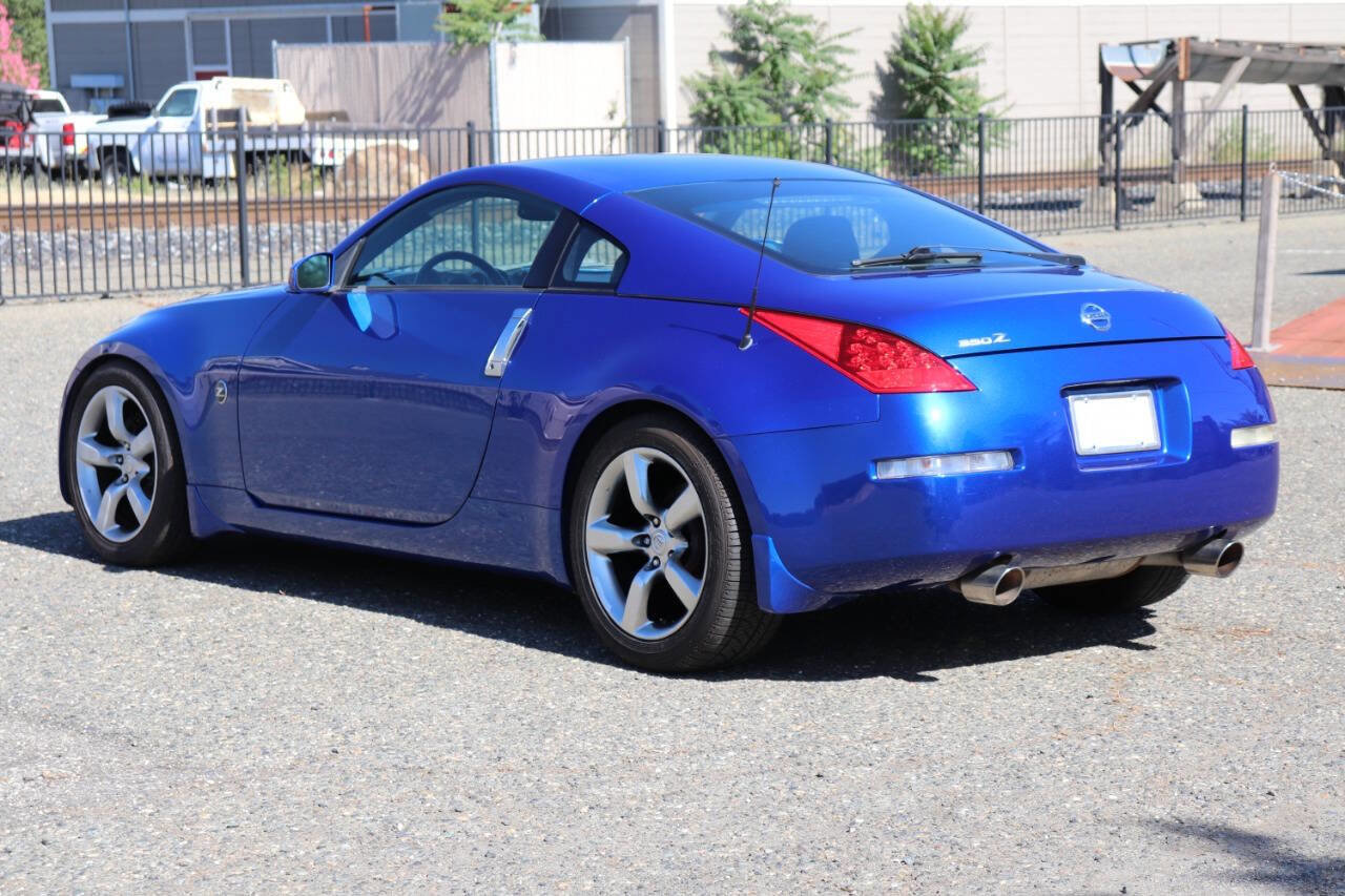 Used 2006 Nissan 350Z Enthusiast w/ (N93) Cargo Convenience Pkg RWD image 5