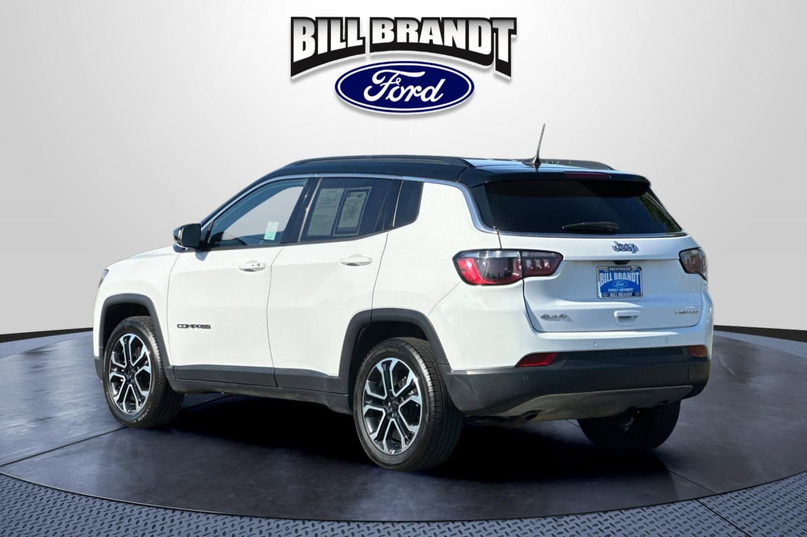 Used 2024 Jeep Compass Limited AWD/4WD image 5