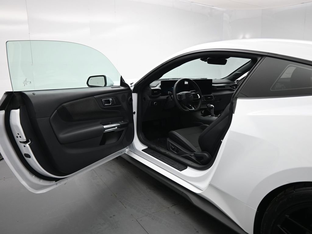 New 2026 Ford Mustang GT RWD image 8