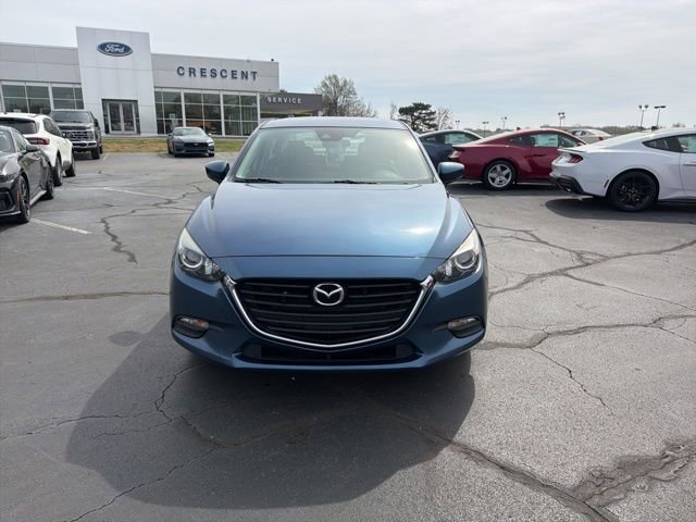 Used 2018 MAZDA MAZDA3 Touring image 2