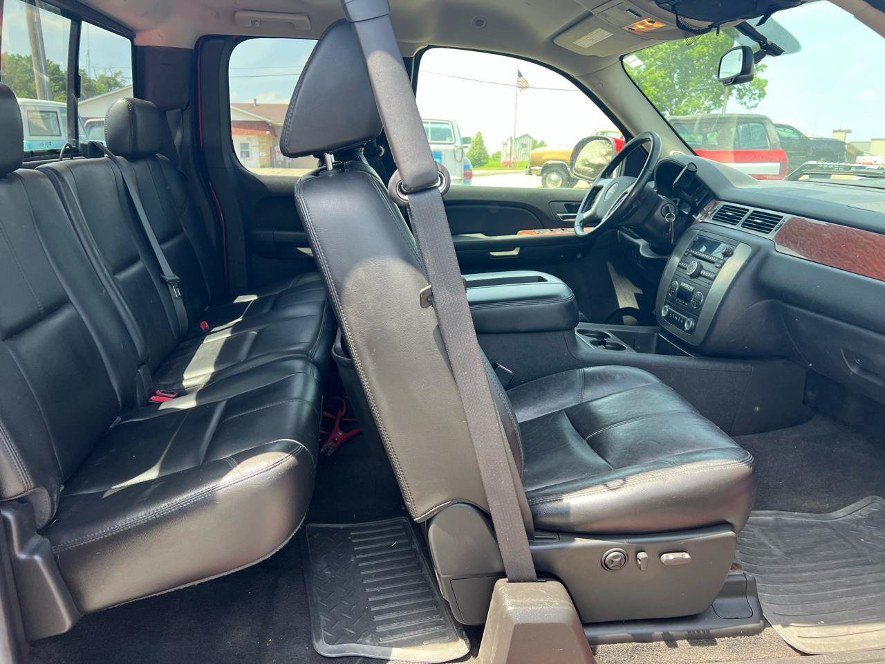 Used 2007 GMC Sierra 2500 SLT w/ Convenience Package AWD/4WD image 11