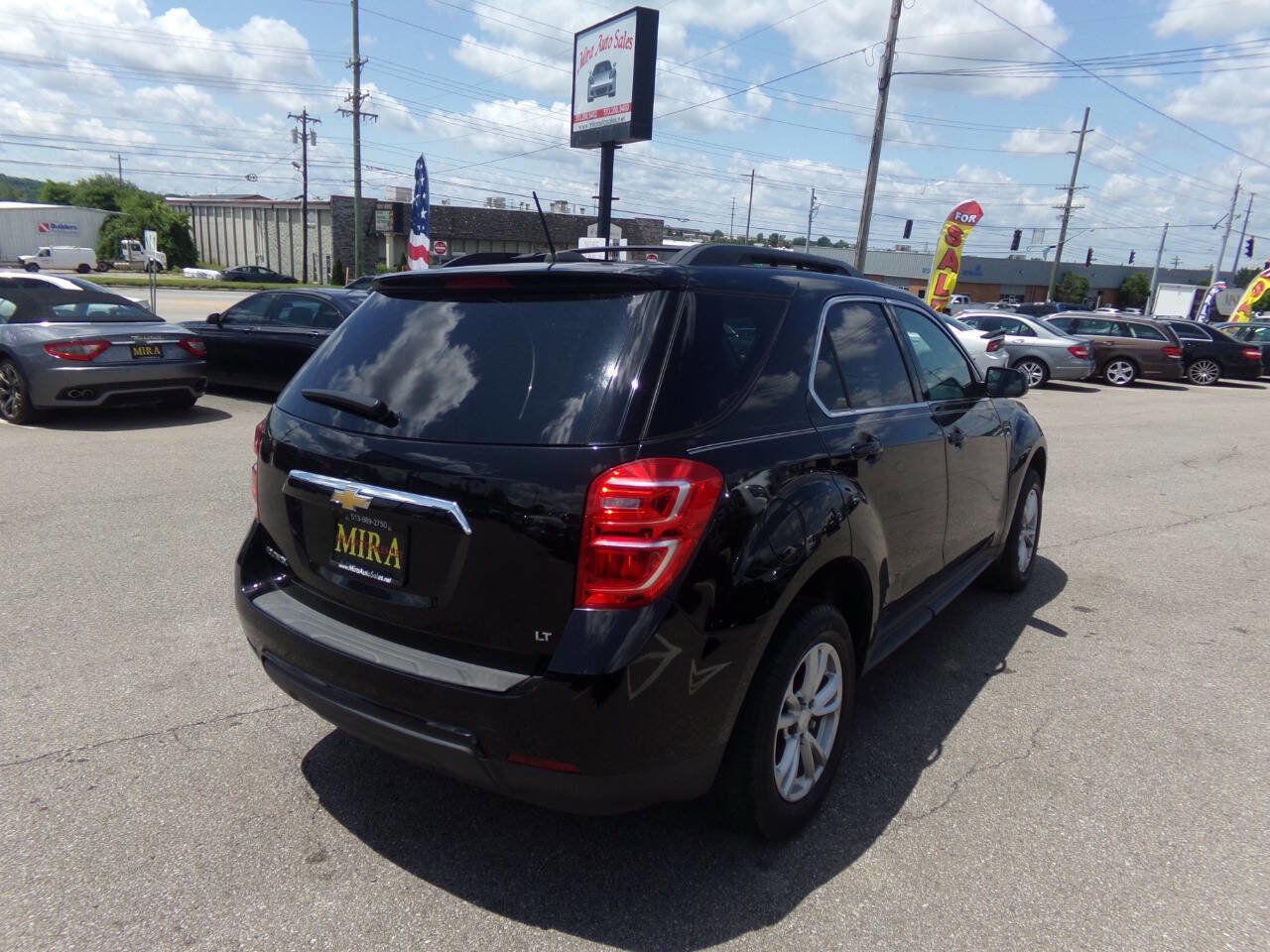 Used 2017 Chevrolet Equinox LT w/ Convenience Package image 5