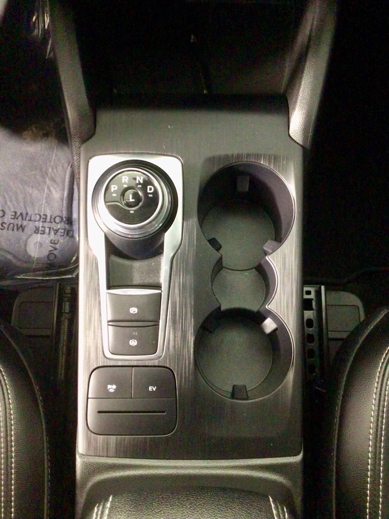 Used 2022 Ford Escape SEL w/ Technology Package image 26