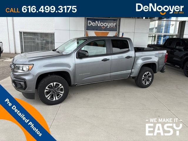 Used 2022 Chevrolet Colorado Z71 w/ Safety Package AWD/4WD image 3
