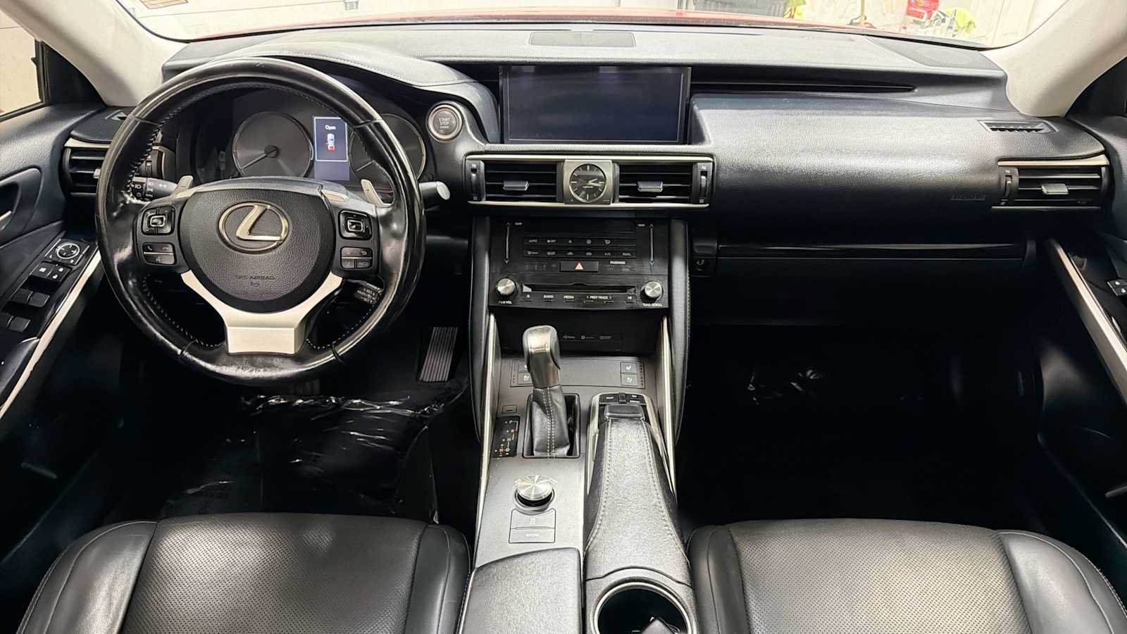Used 2017 Lexus IS 300 AWD image 27