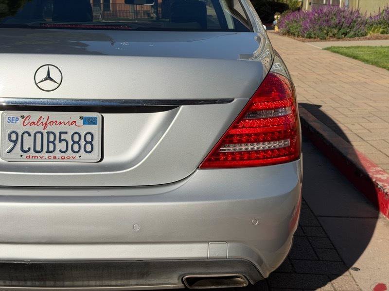 Used 2010 Mercedes-Benz S 550 image 23