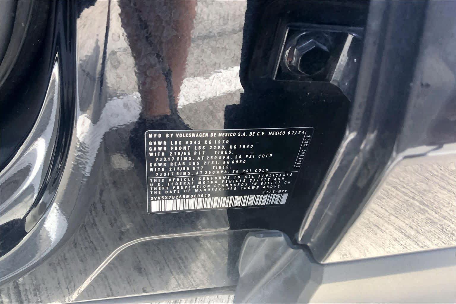 Used 2024 Volkswagen Taos S FWD image 31