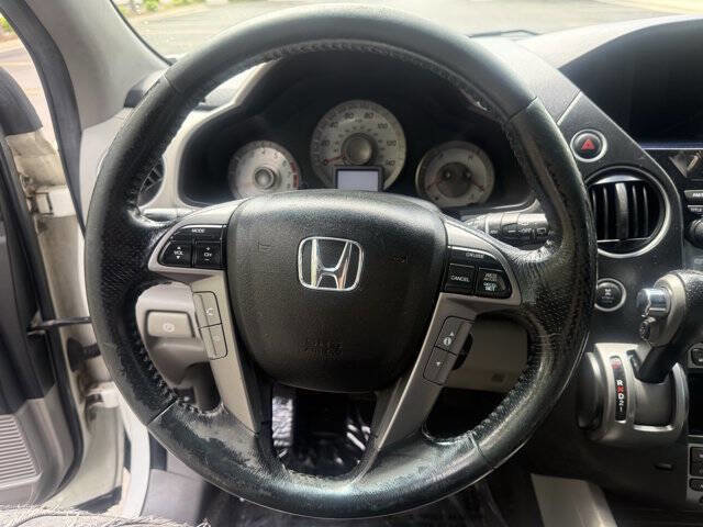 Used 2013 Honda Pilot Touring image 15